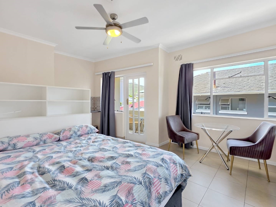 1 Bedroom Property for Sale in Gardens Western Cape